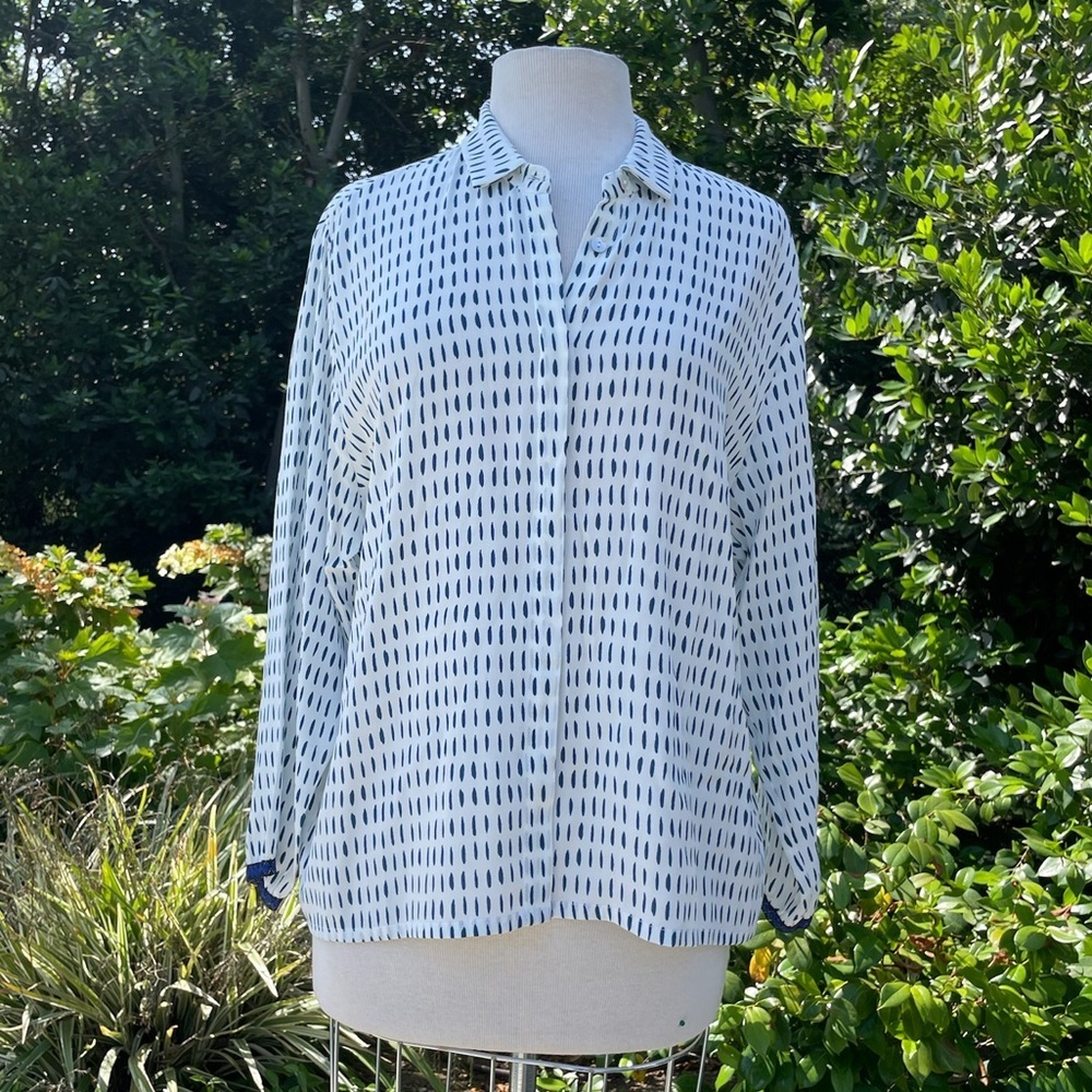 Dr. Bloom "Copos" long sleeve button down top - size M